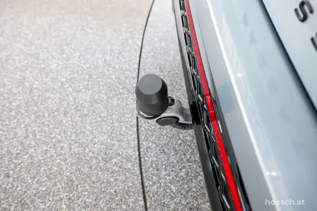 Volkswagen Passat view 10