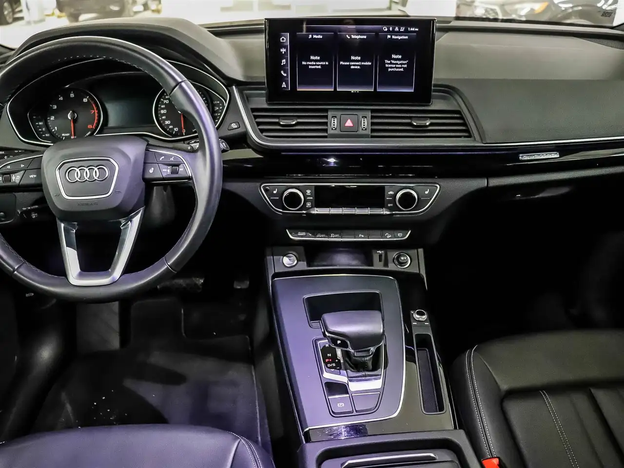Audi Q5 снимка Audi Q5