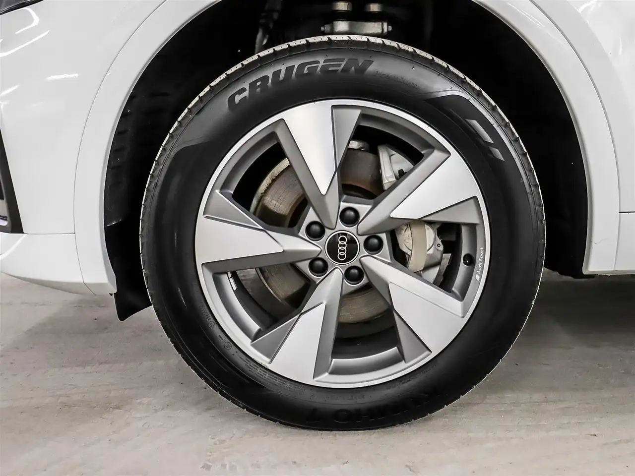 Audi Q5 снимка Audi Q5