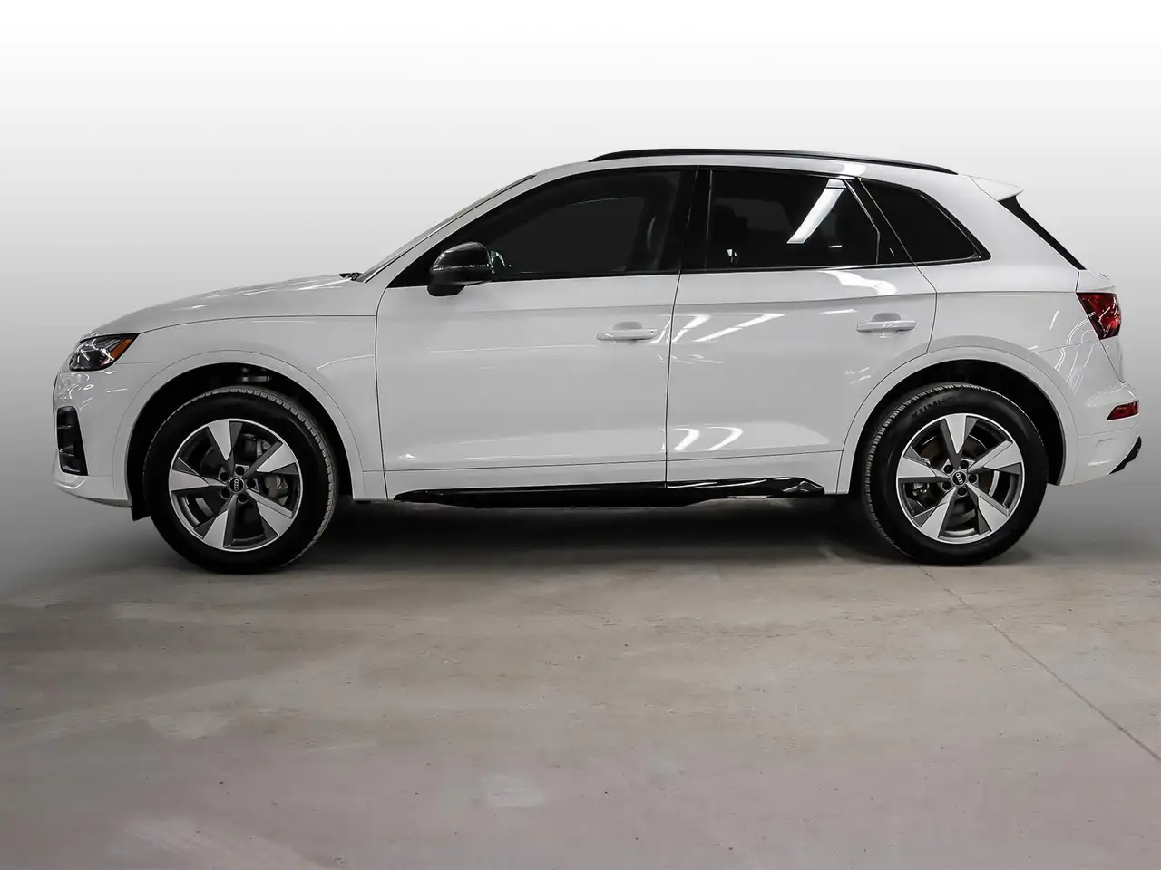 Audi Q5 снимка Audi Q5