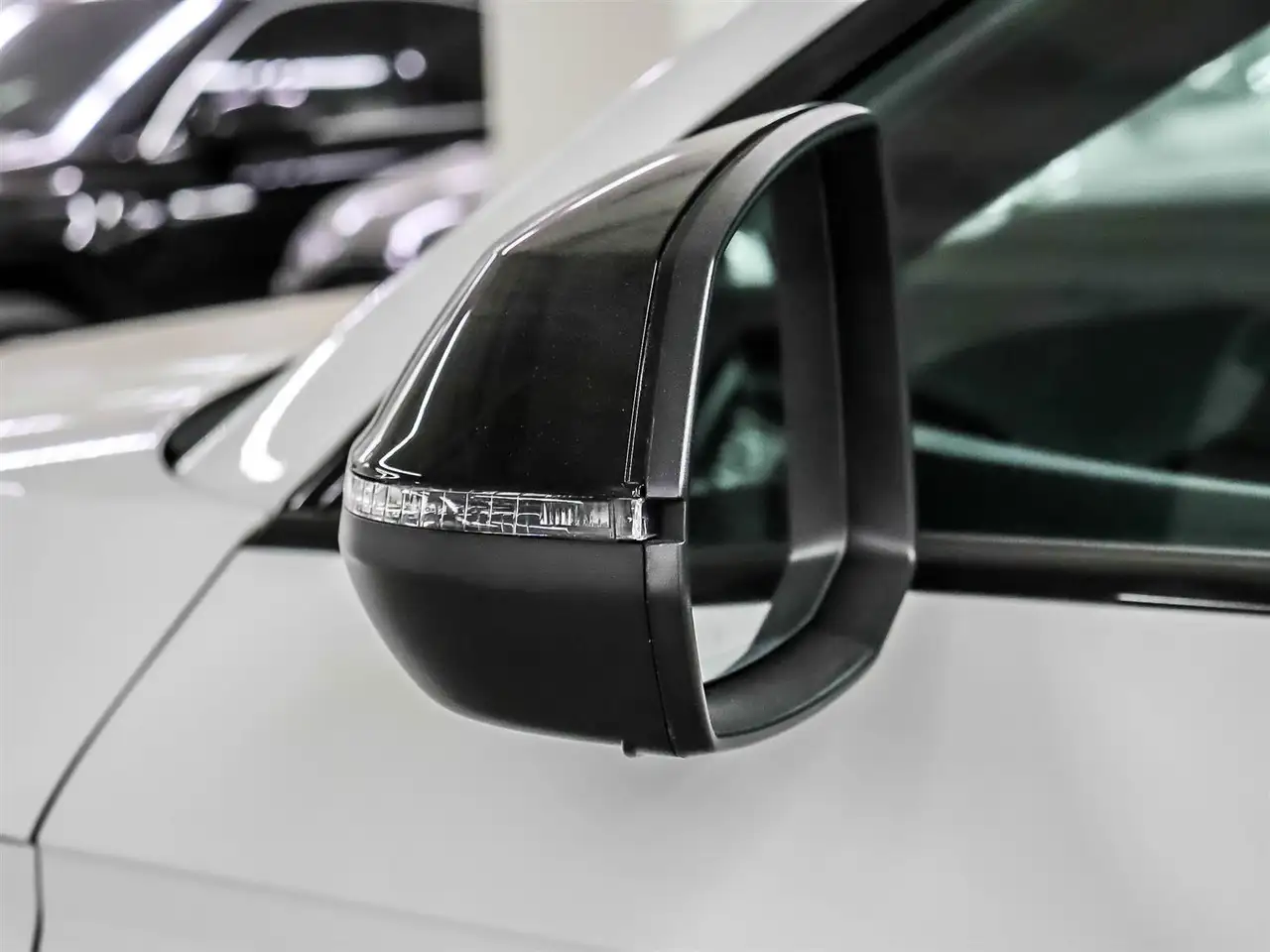 Audi Q5 снимка Audi Q5