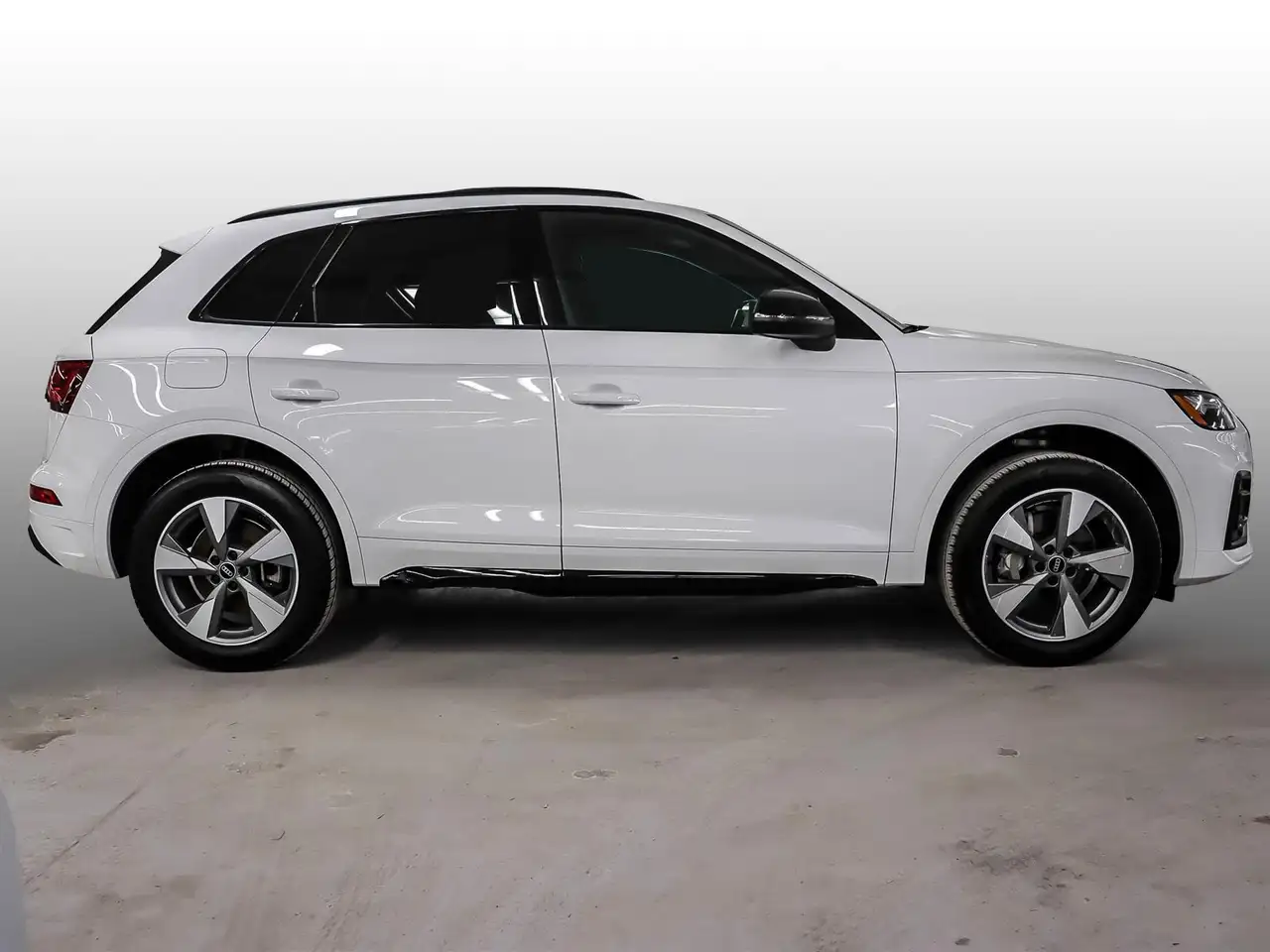 Audi Q5 снимка Audi Q5