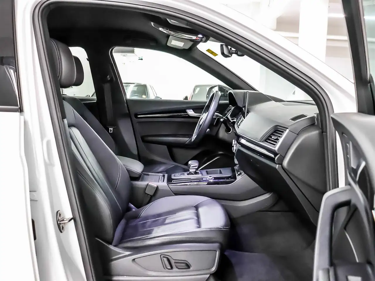 Audi Q5 снимка Audi Q5