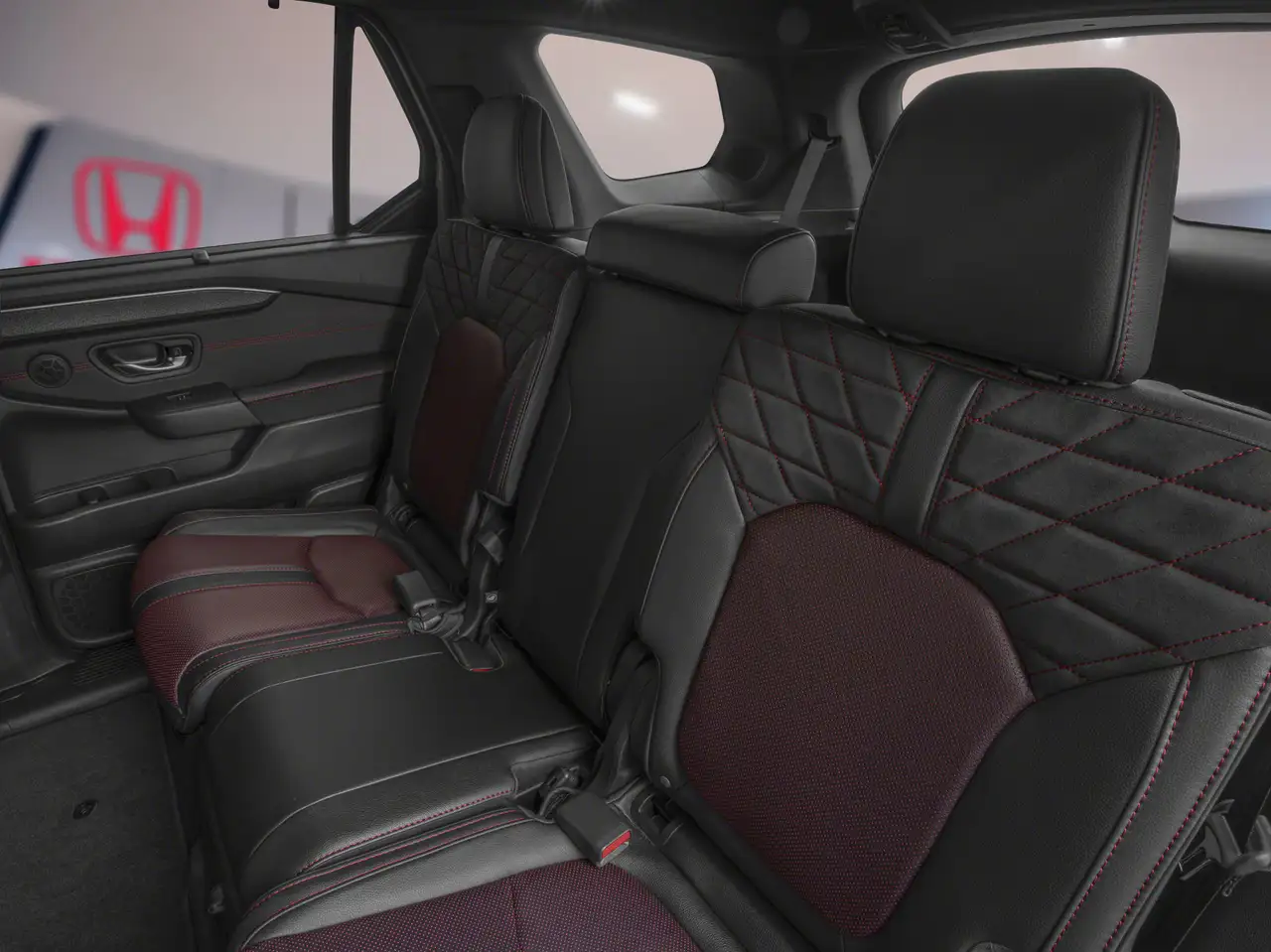 Honda Pilot снимка Honda Pilot