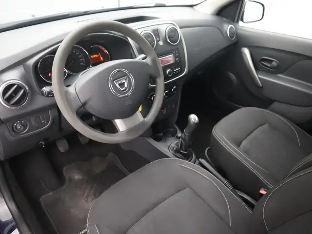 Dacia Sandero view 8