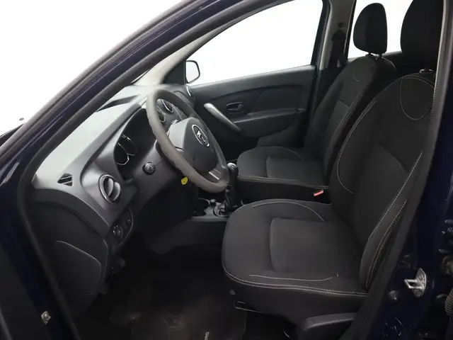 Dacia Sandero view 17
