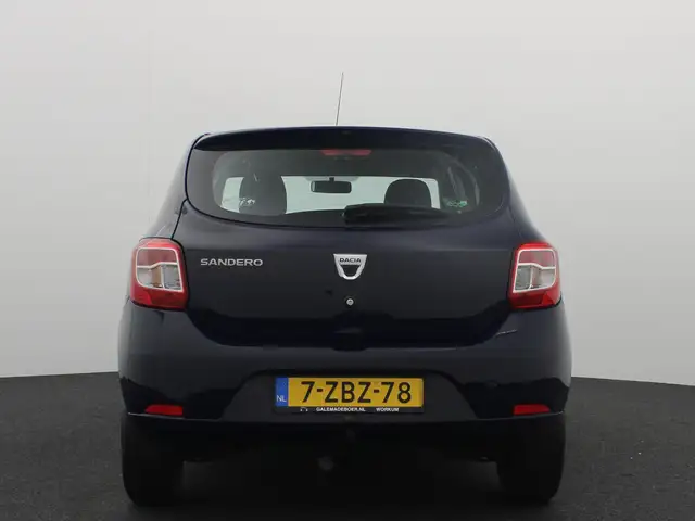 Dacia Sandero view 4