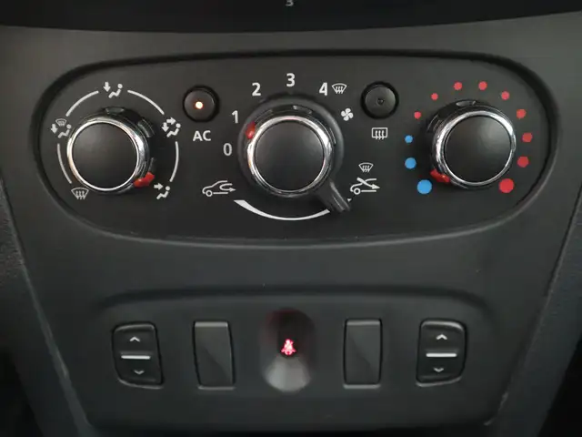 Dacia Sandero view 19