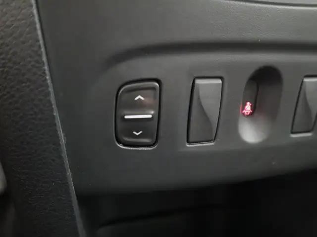 Dacia Sandero view 11