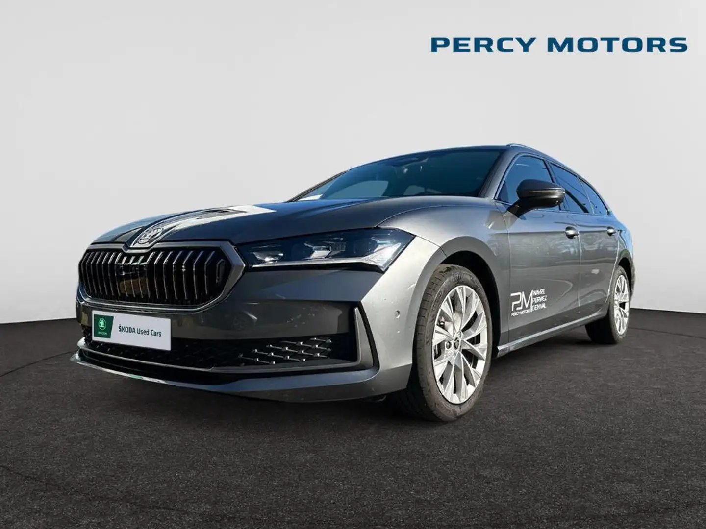 Skoda Superb Superb Combi 1.5 TSI ACT MHEV Selection DSG Grijs - 1