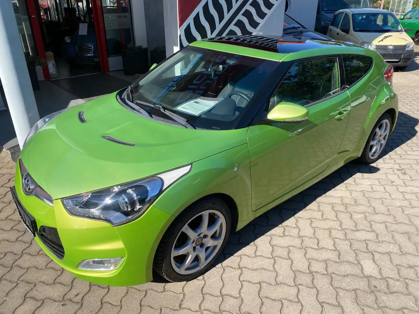 Hyundai VELOSTER blue Premium Sitzheizg Panorama Leder Grün - 2
