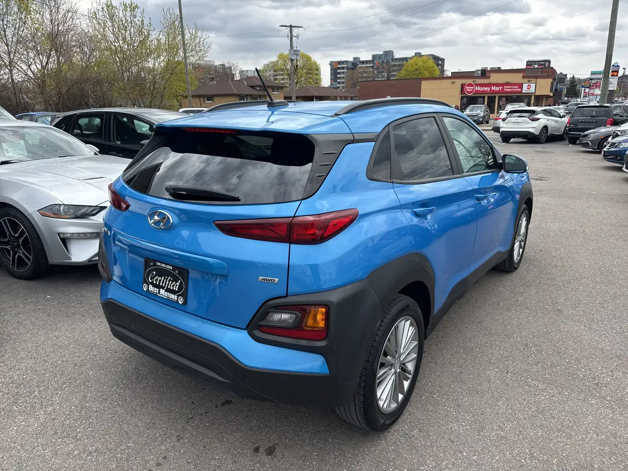 Hyundai KONA снимка Hyundai KONA