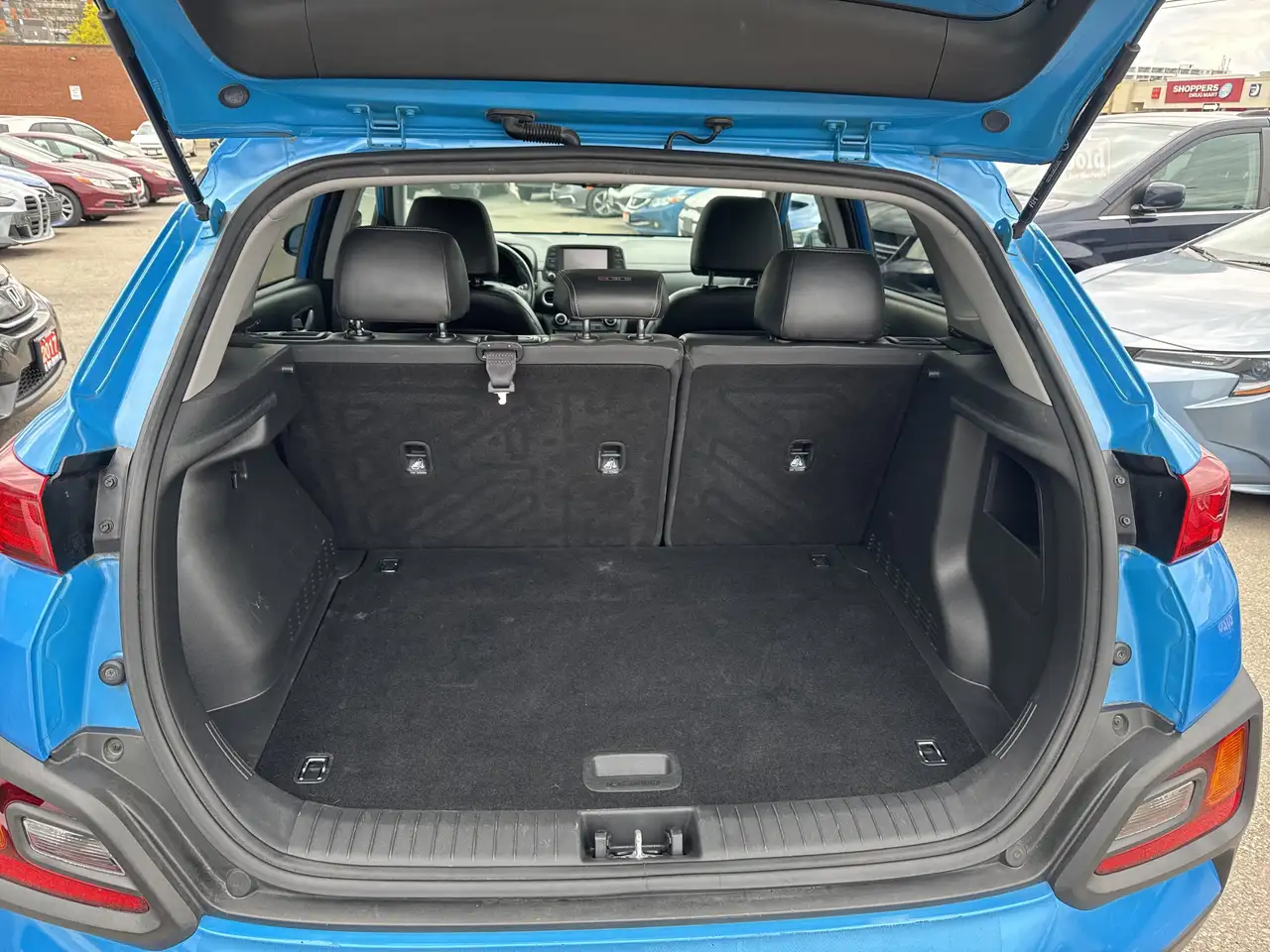 Hyundai KONA снимка Hyundai KONA
