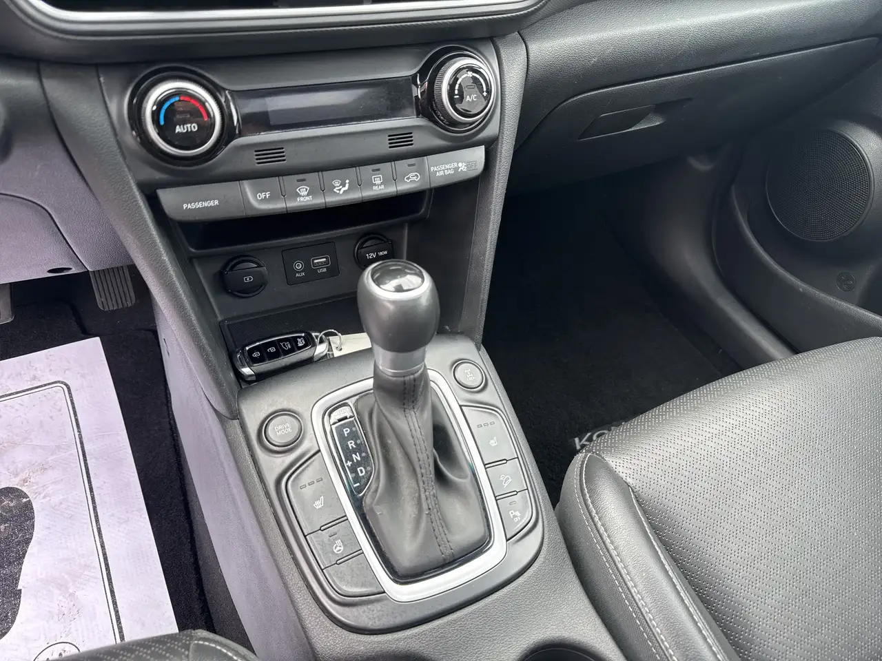 Hyundai KONA снимка Hyundai KONA