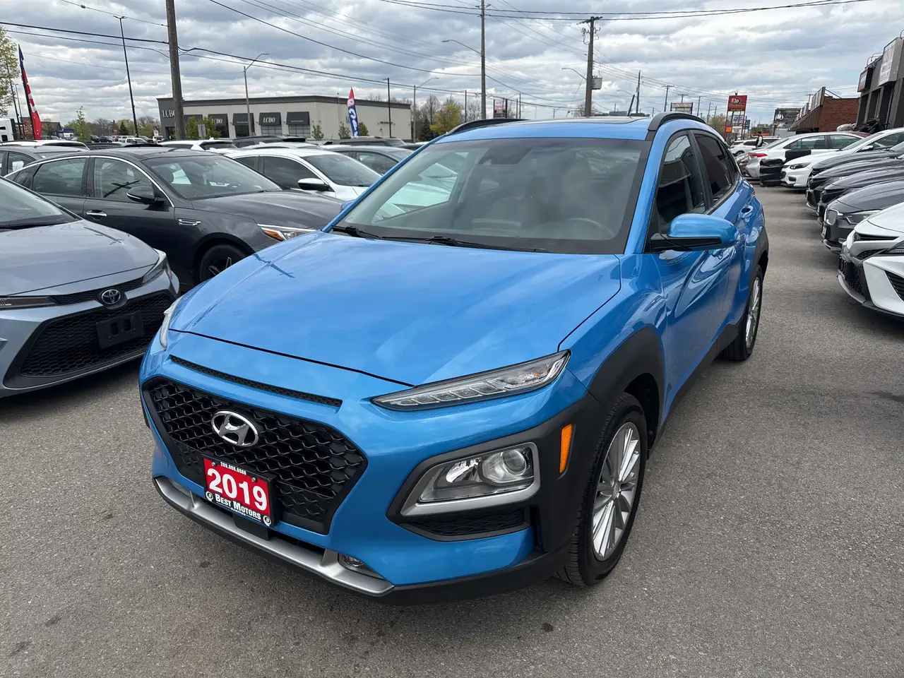 Hyundai KONA снимка Hyundai KONA