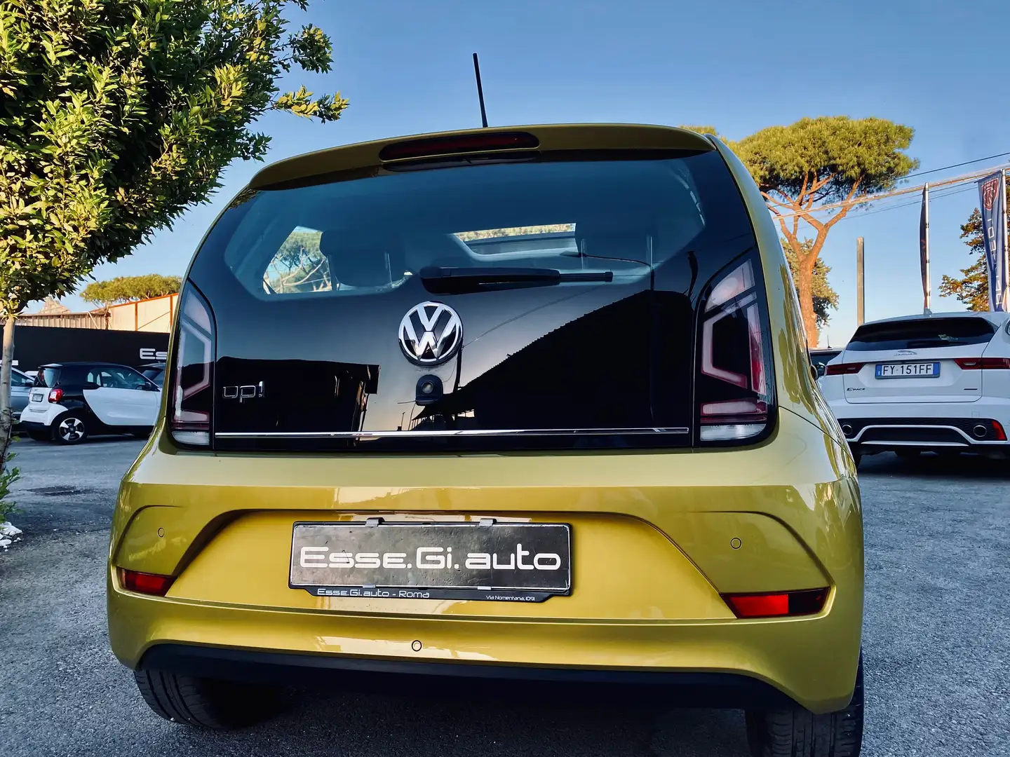 Volkswagen up! High Up! **POSS.PACK PLUS**VED.NOTE Gold - 2