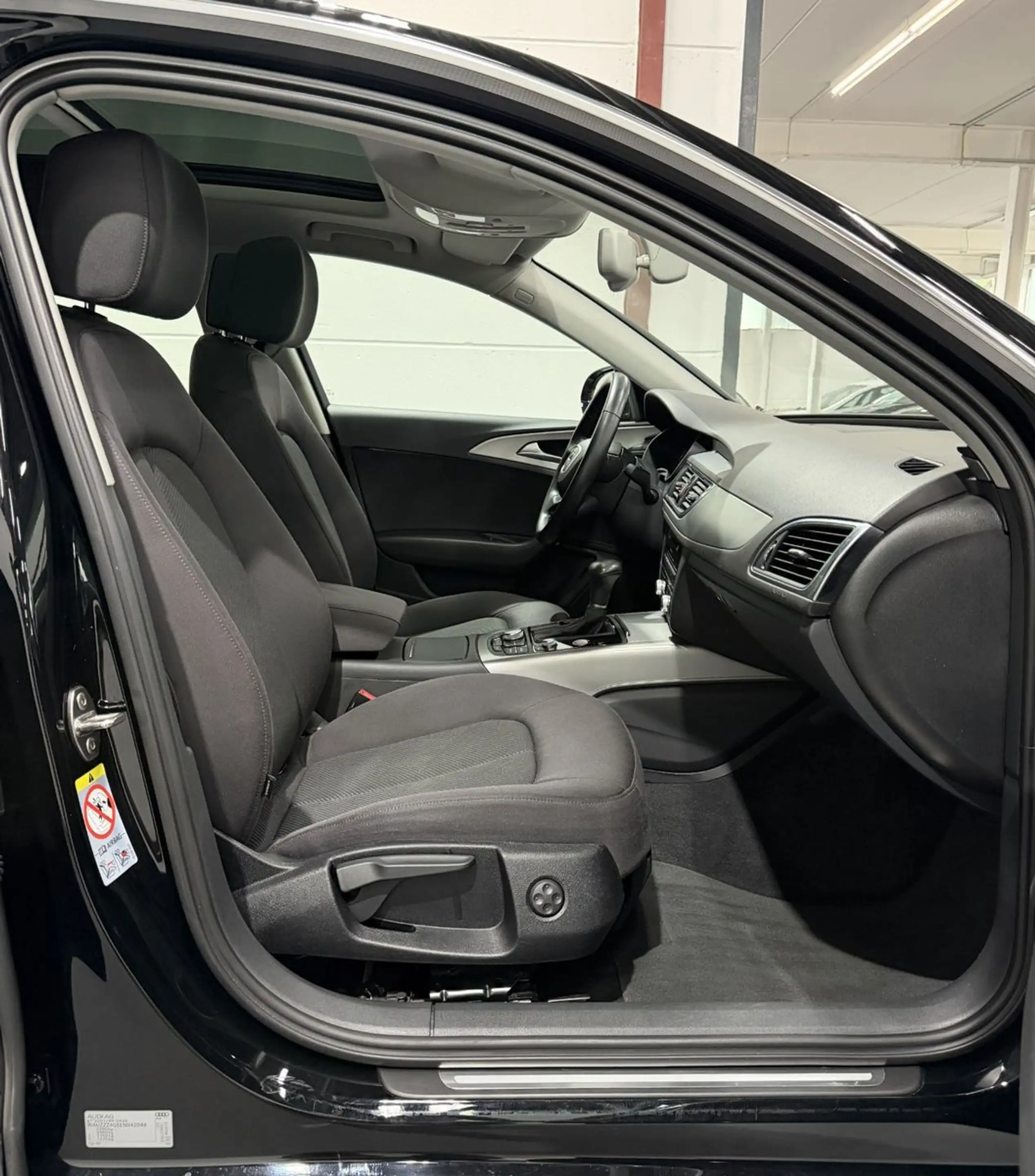 Audi A6 Avant 2.0 TDI PANO*Bi-Xenon*Navi*4-Zonen — photo 12