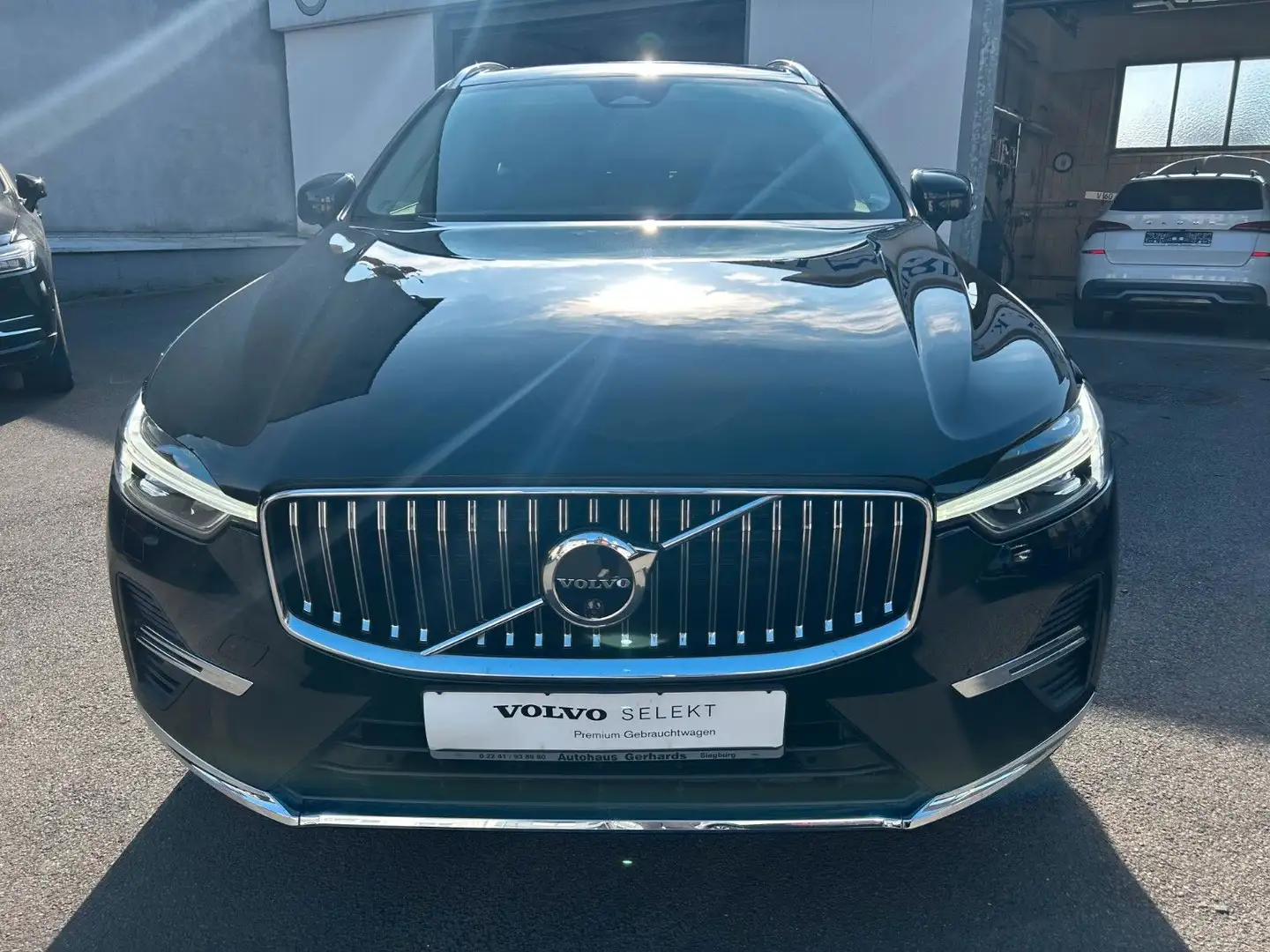 Volvo XC60 T6 AWD Plug-in, Inscr., Google, Pano, 360° Noir - 2