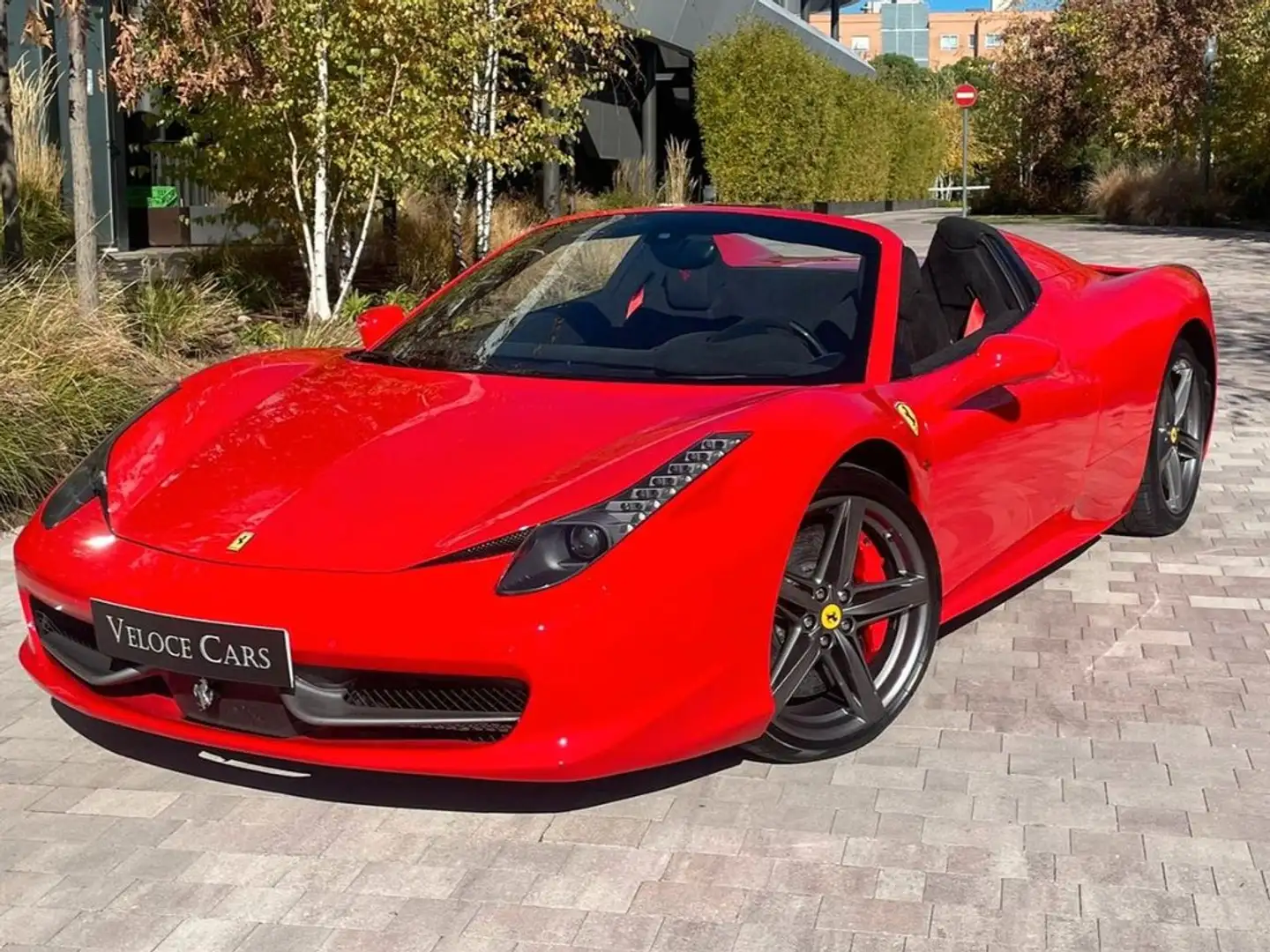 Ferrari 458 Spider Rouge - 1