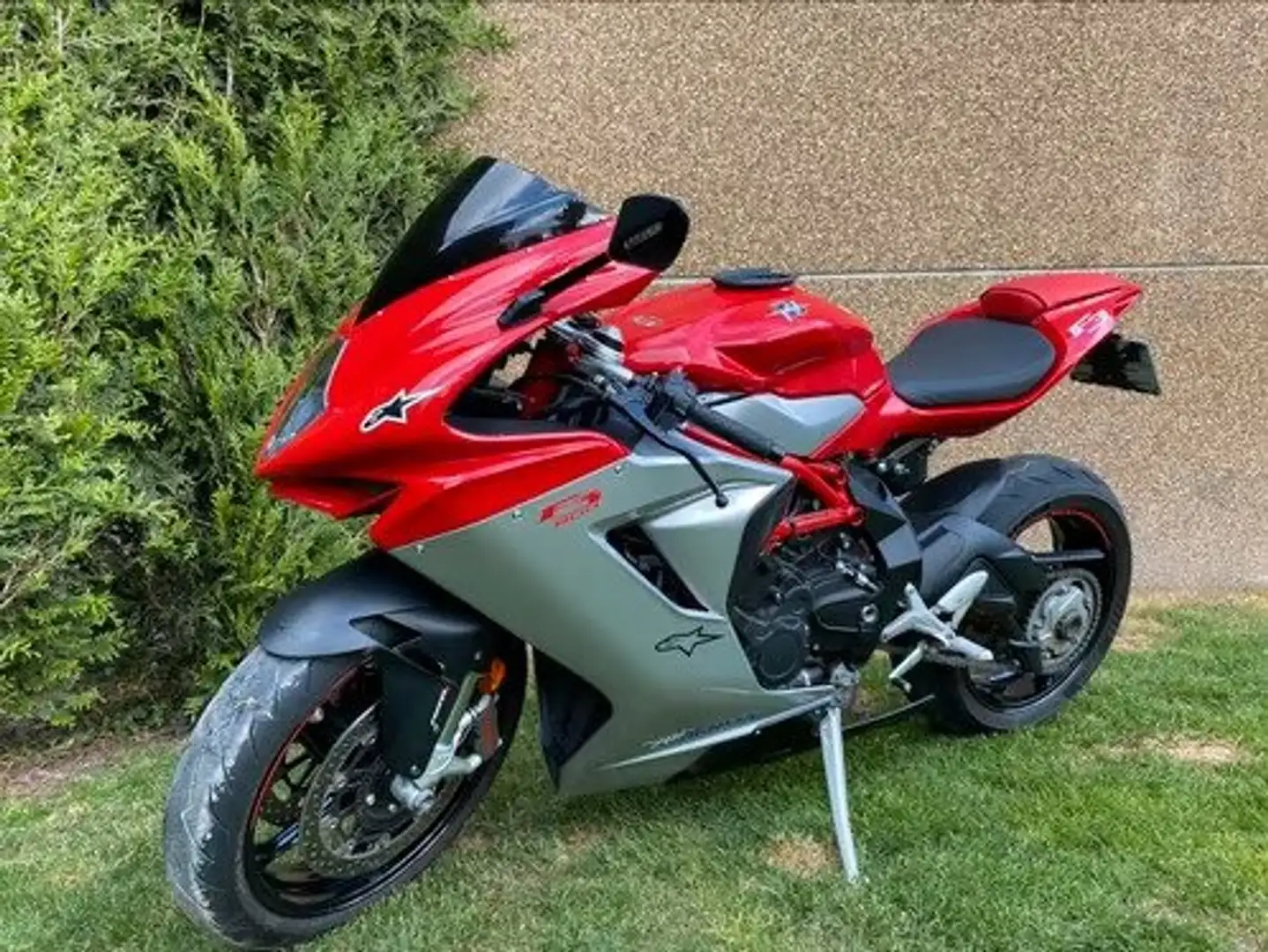 MV Agusta F3 F3 800 Красный - 1