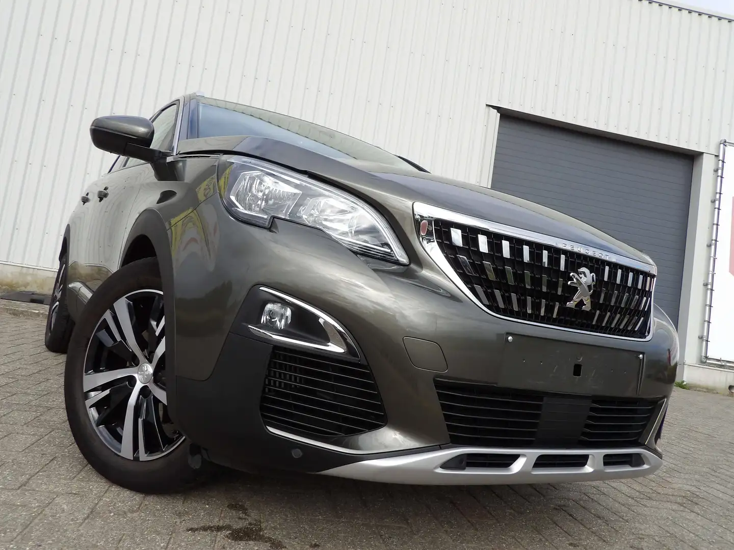 Peugeot 3008 3008 PureTech Allure Gris - 1