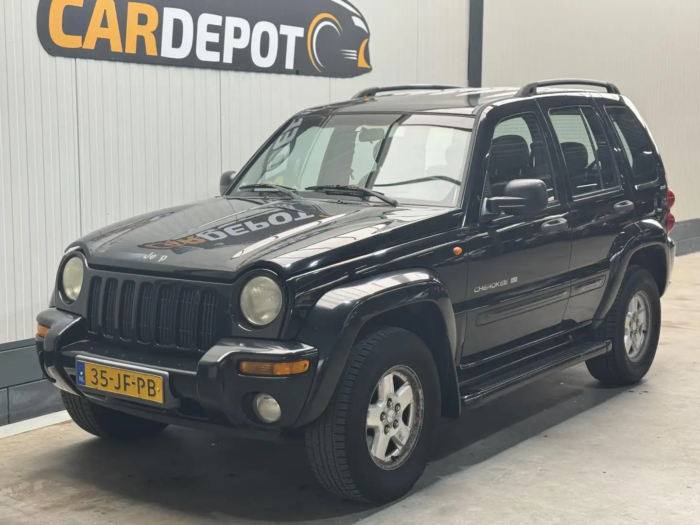 Jeep Cherokee 3.7i V6 Limited Zwart - 1