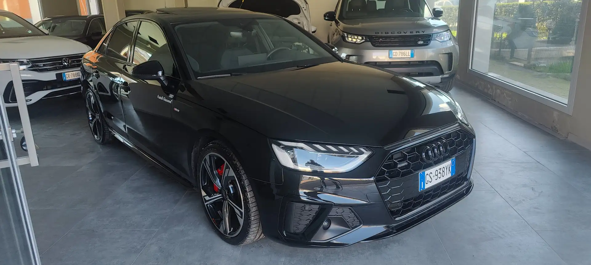 Audi A4 A4 Berlina 40 2.0 tdi  S line quattro 204cv s-tron Nero - 1