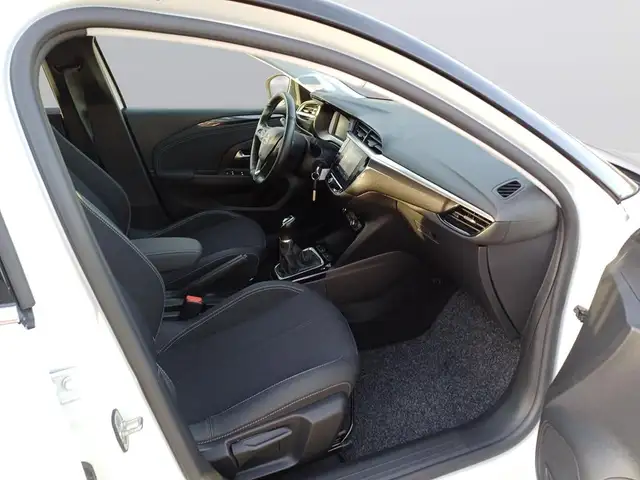 Opel Corsa view 11