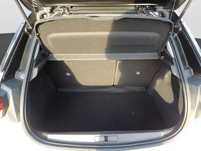 Opel Corsa view 7