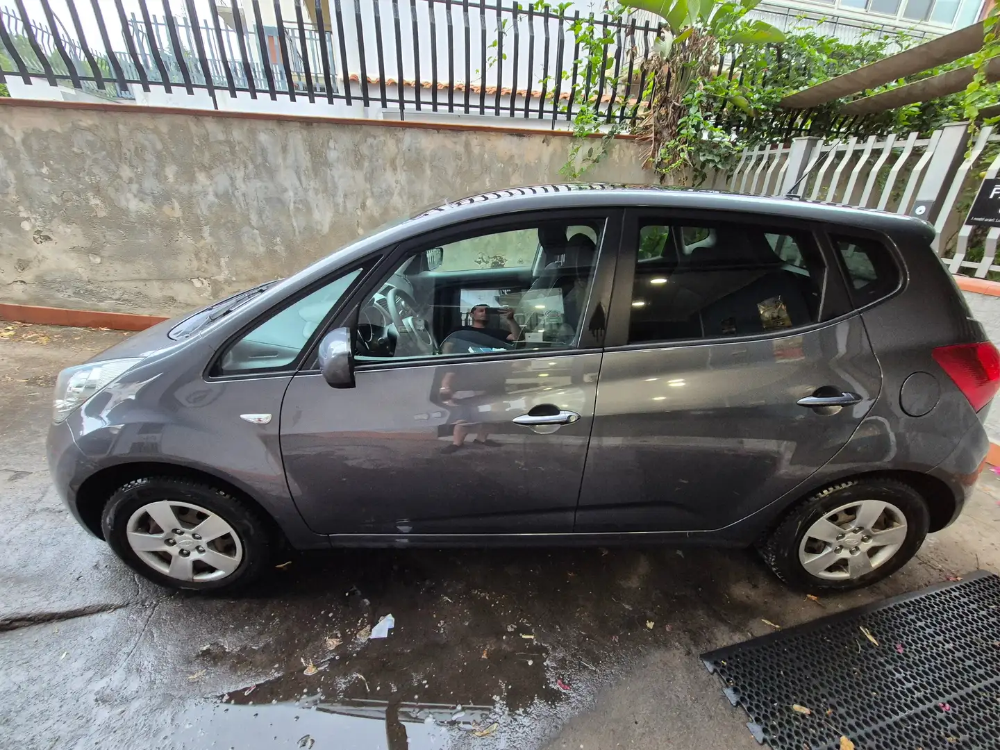 Kia Venga Venga 1.4 cvvt Easy Grigio - 2