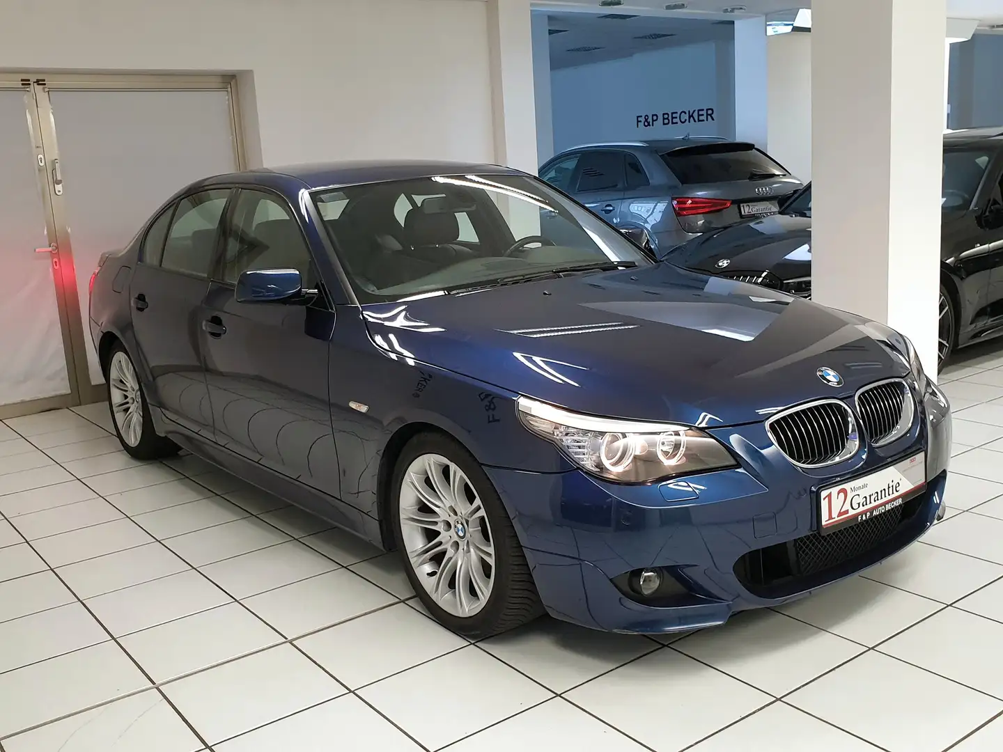 BMW 525 525d M Paket 1.Hand Scheckheft Navi Shadow Blau - 2