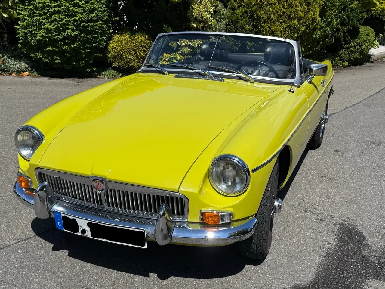 MG MGB Citron Yellow Cabrio, Top-Zustand, Chrom-Speichenräder, Garagenfahrzeug; TÜV NEU; seit 1982 in Familienbesitz, foto 1