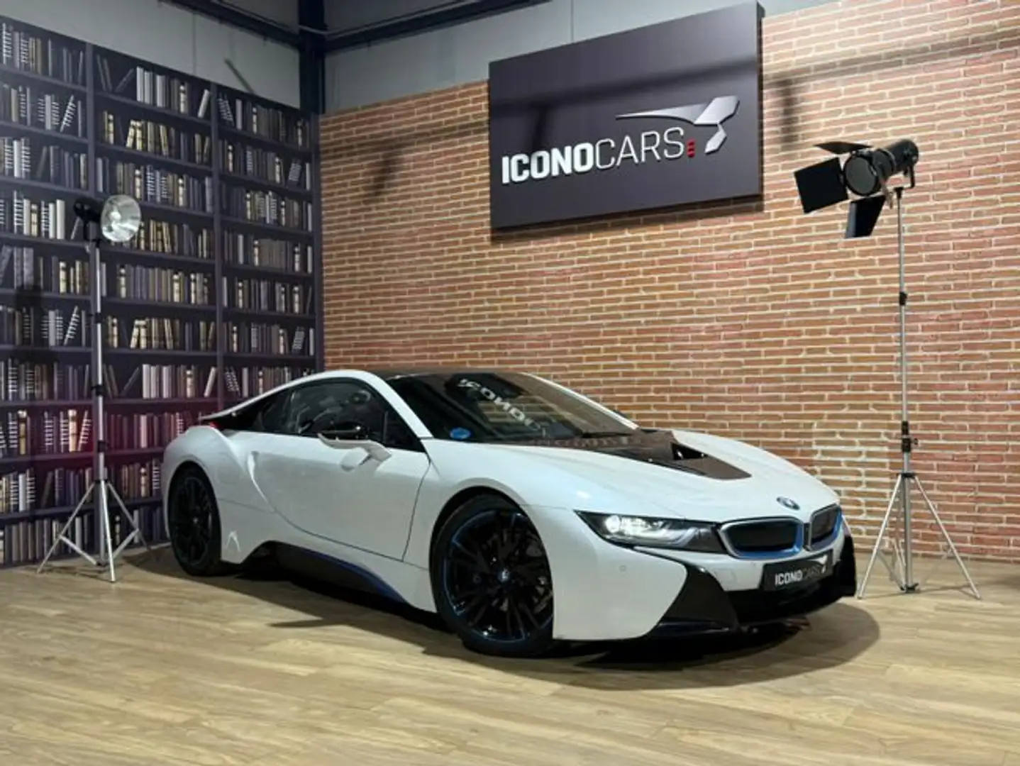 BMW i8 Blanco - 1