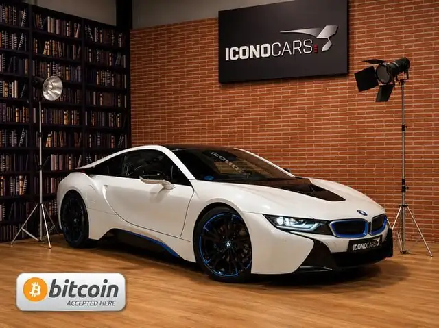 BMW i8