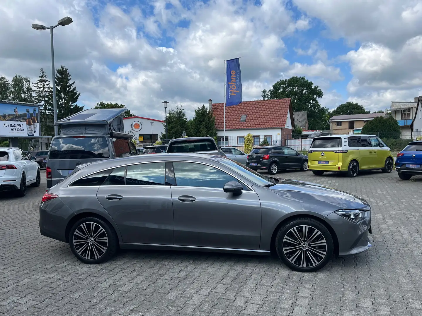 Mercedes-Benz CLA 180 CLA 180 Shooting Brake Grau - 2