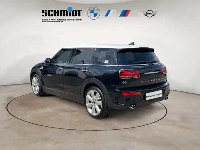 Mini Clubman view 4