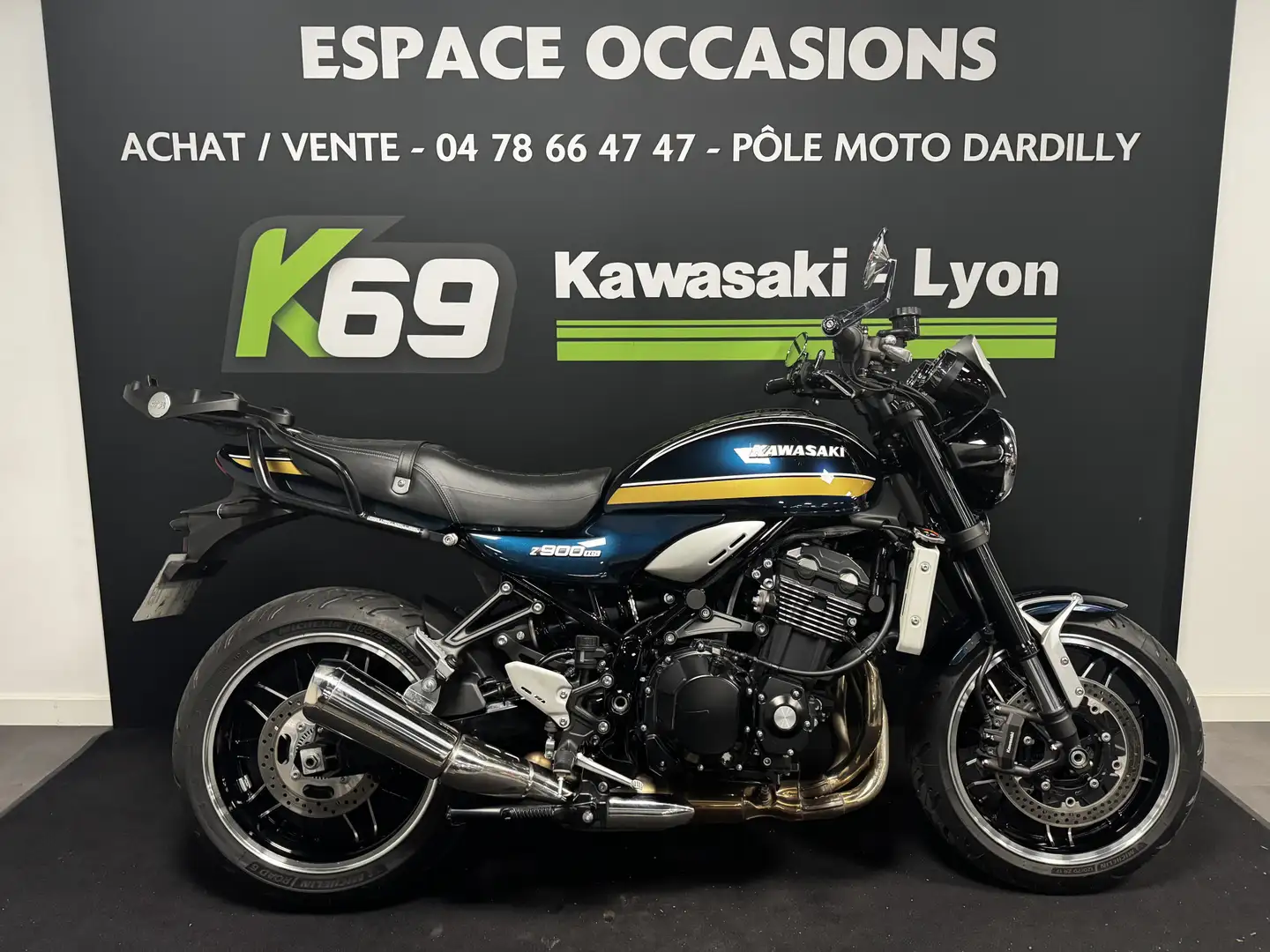 Kawasaki Z 900 Mavi - 1