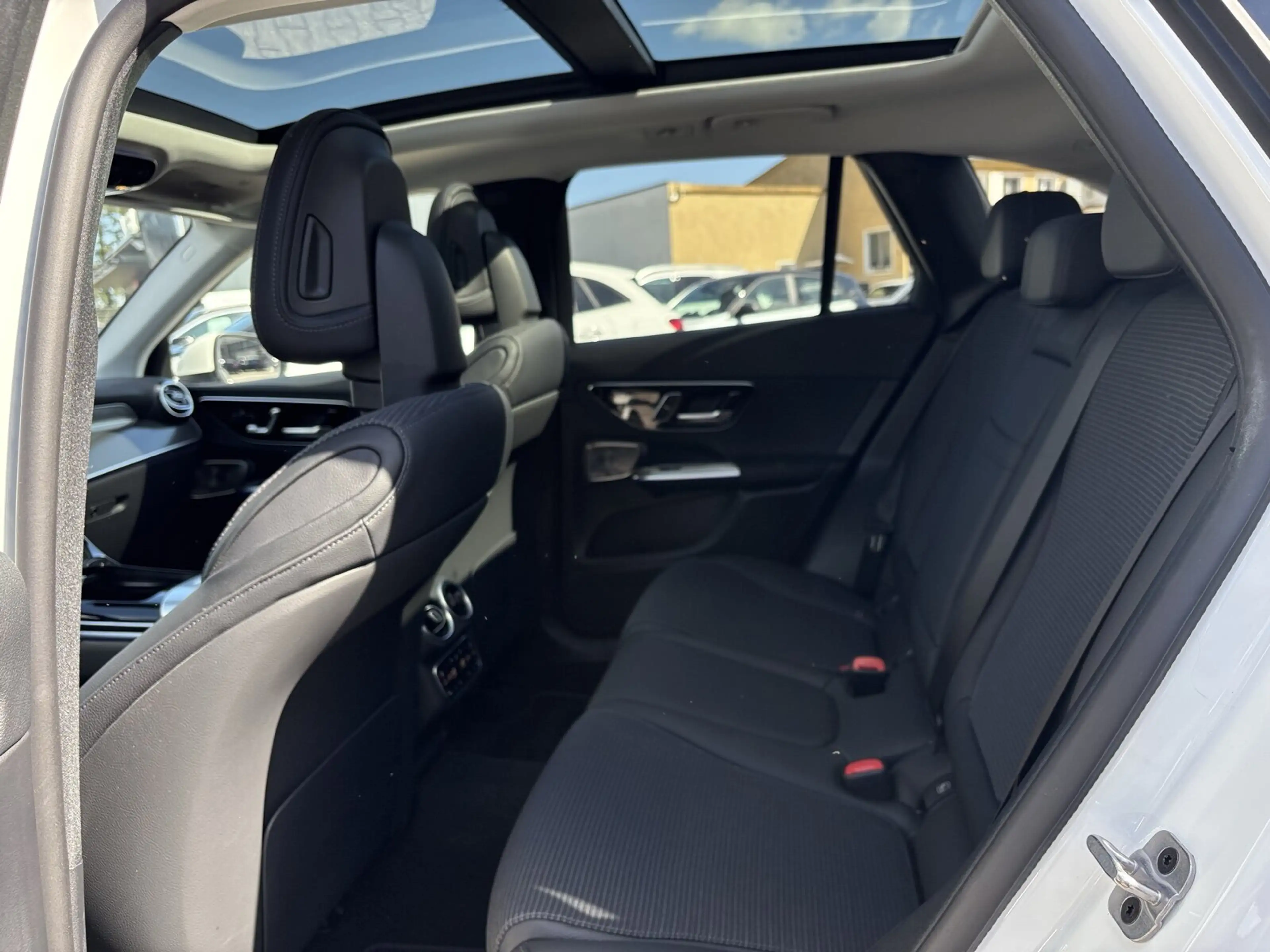Mercedes-Benz GLC 220 GLC 220d 4M AVANTG. PANO+DIGITAL LED+360°+MEMORY — photo 11