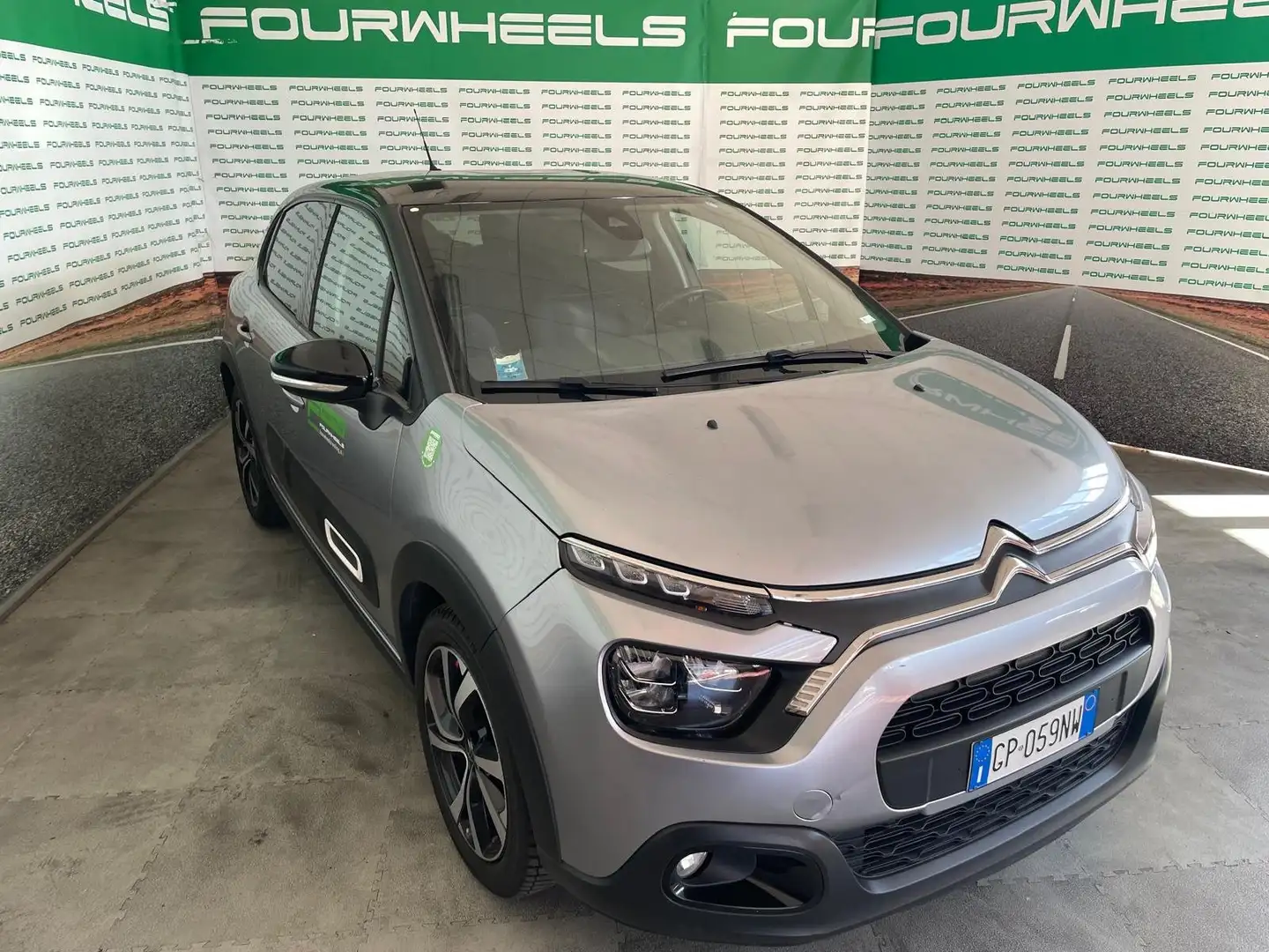 Citroen C3 C3 III 2017 1.2 puretech Shine Pack s Argento - 1