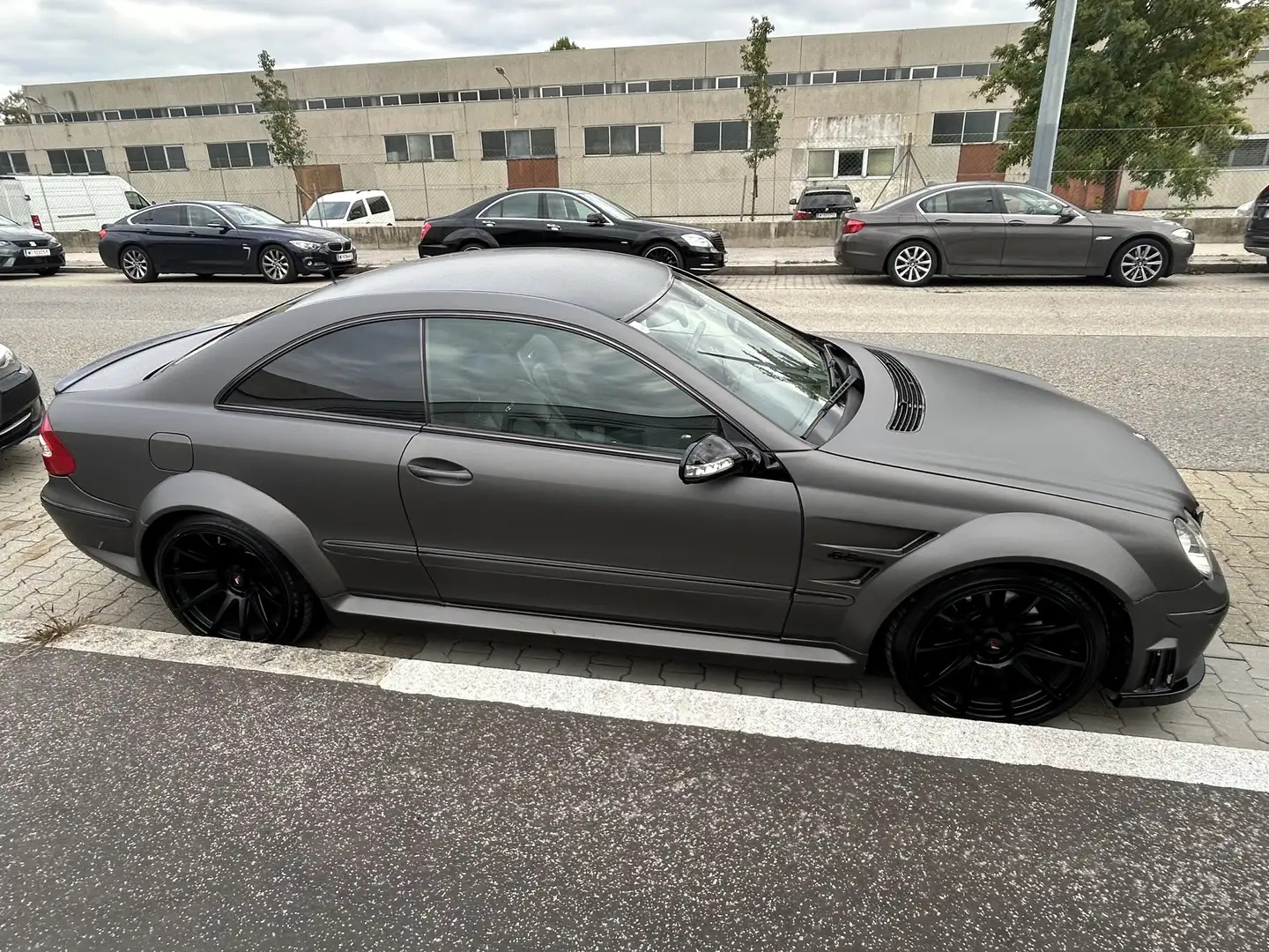 Mercedes-Benz CLK 350 Avantgarde Sport AMG Aut. - 2