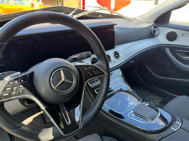 Mercedes-Benz E 300 E 300 de AVANTGARDE Automatik Kamera Teilleder 1hd