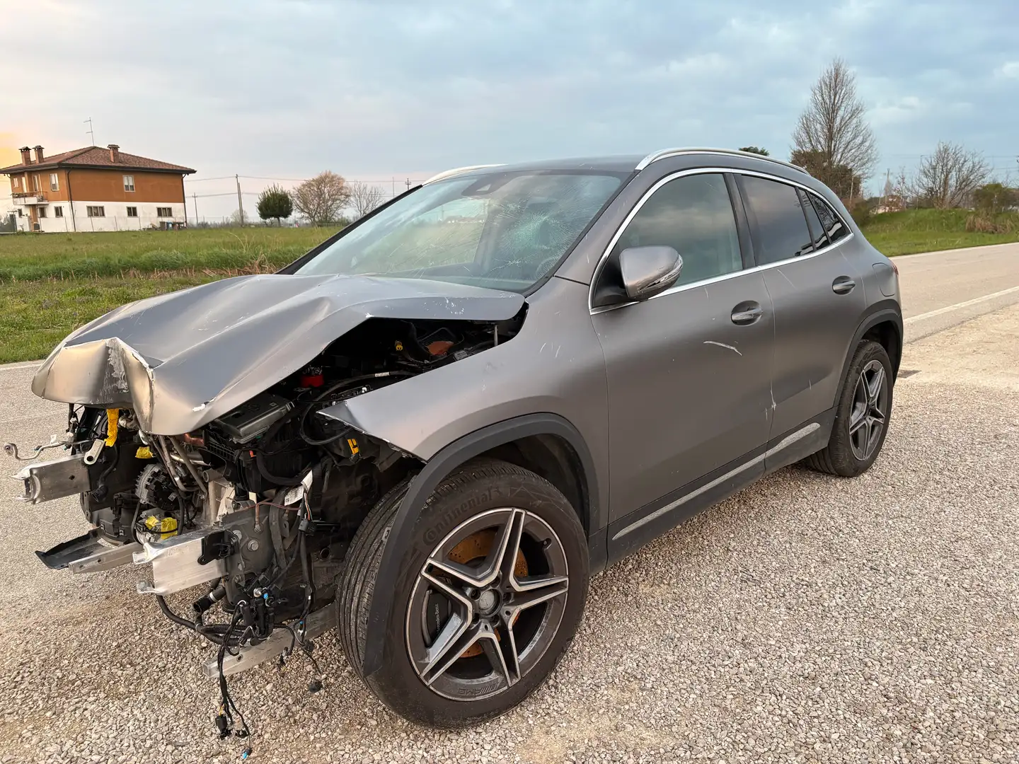 Mercedes-Benz GLA 250 GLA 250 Premium 4matic auto Grigio - 1