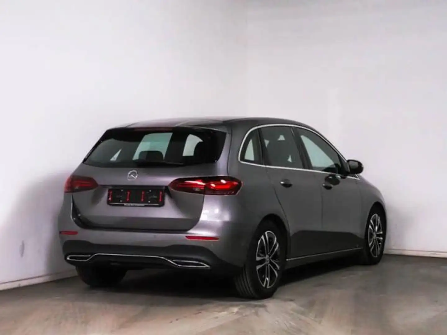Mercedes-Benz B 180 Automatic Sport MILD HYBRID Grey - 2