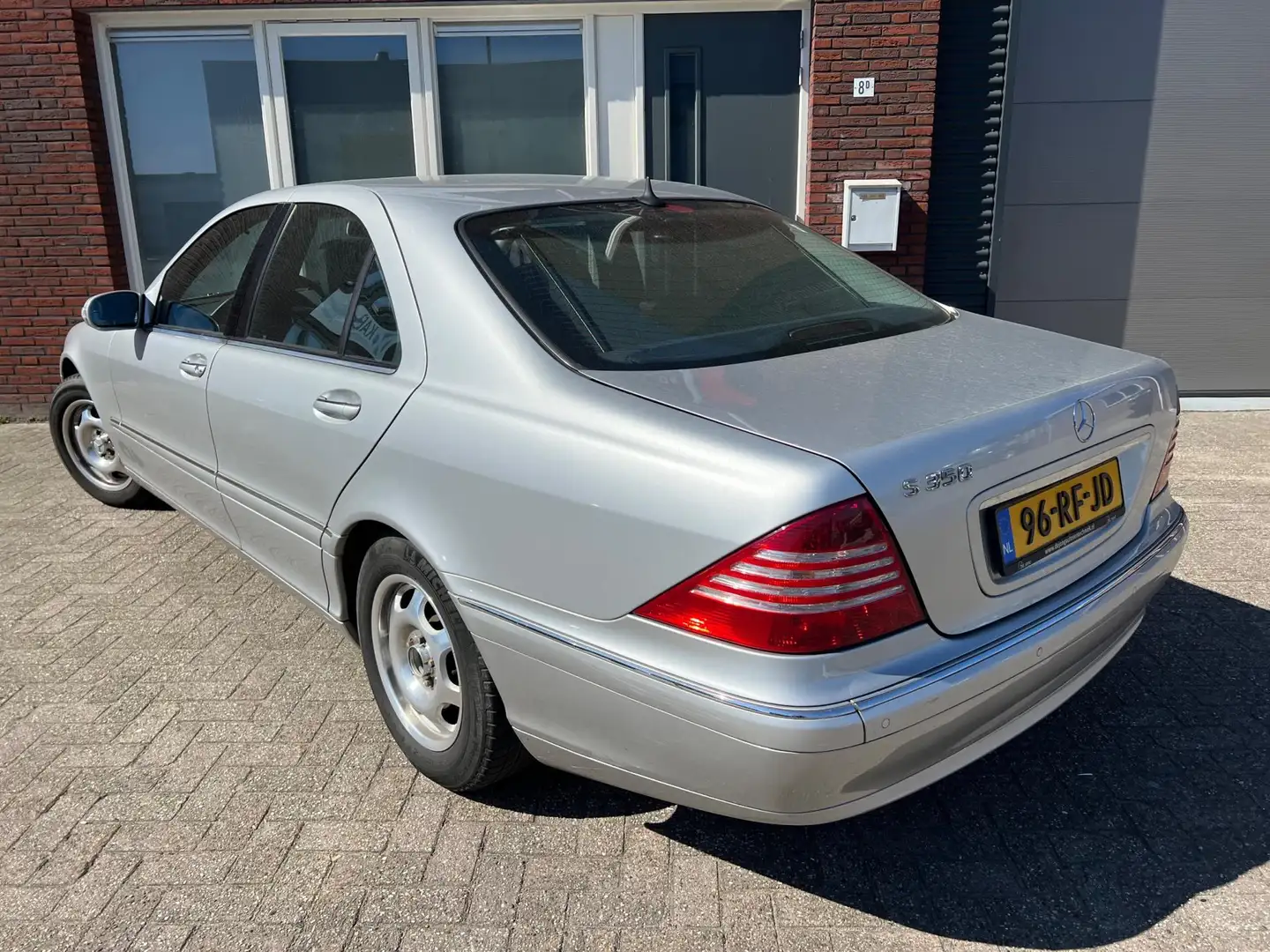 Mercedes-Benz S 350 Pano / Bose / Massage / Leder / Navi / PDC / NAP Серый - 2