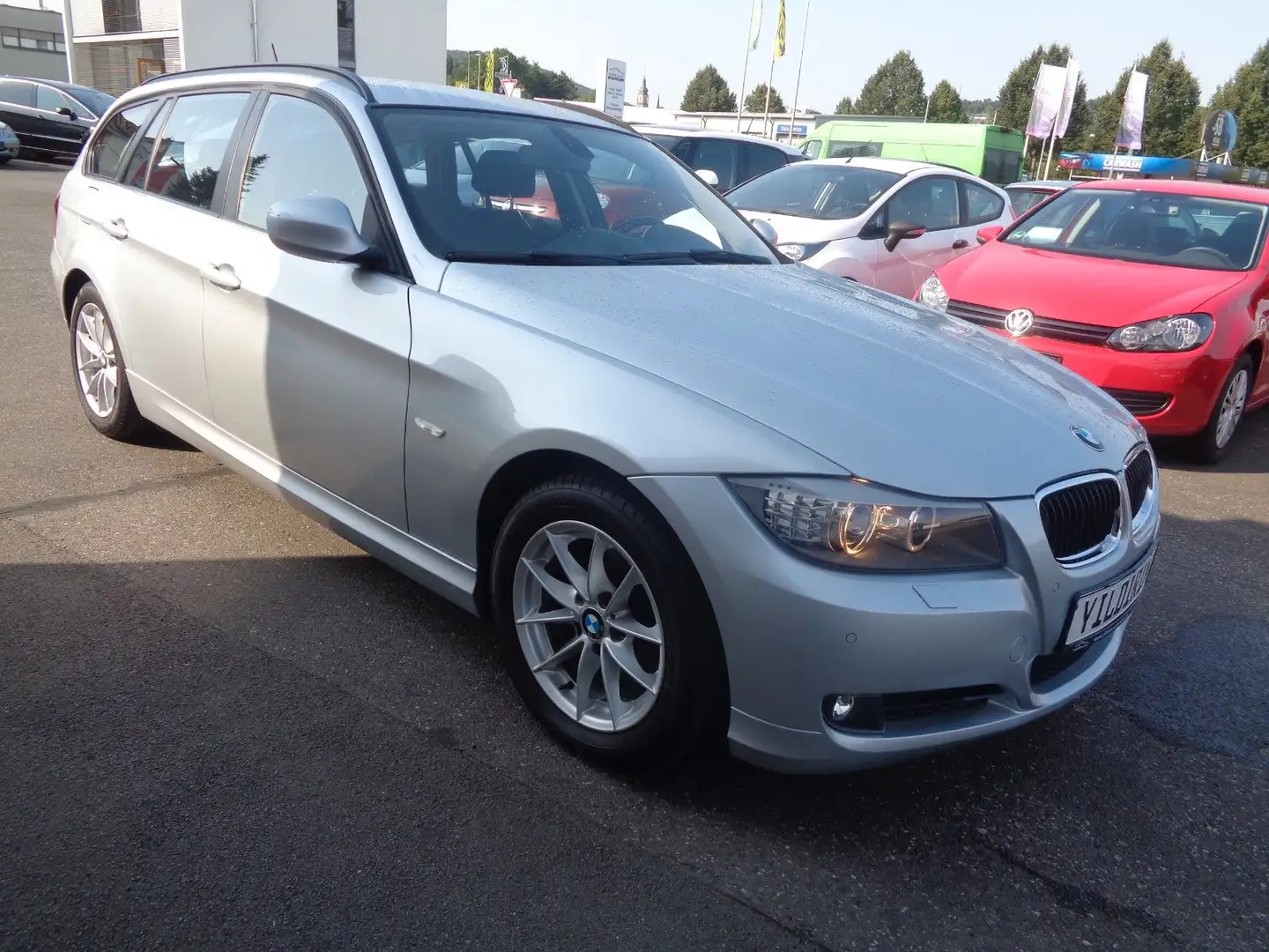 BMW 320 d **Automatik~XENON** ~ Silber - 2