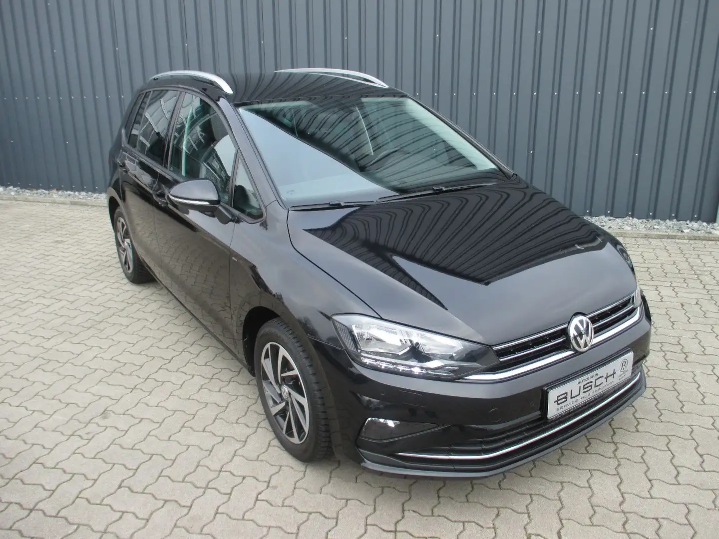 Volkswagen Golf Sportsvan Join 1,5l TSI 110kw DSG Black - 2