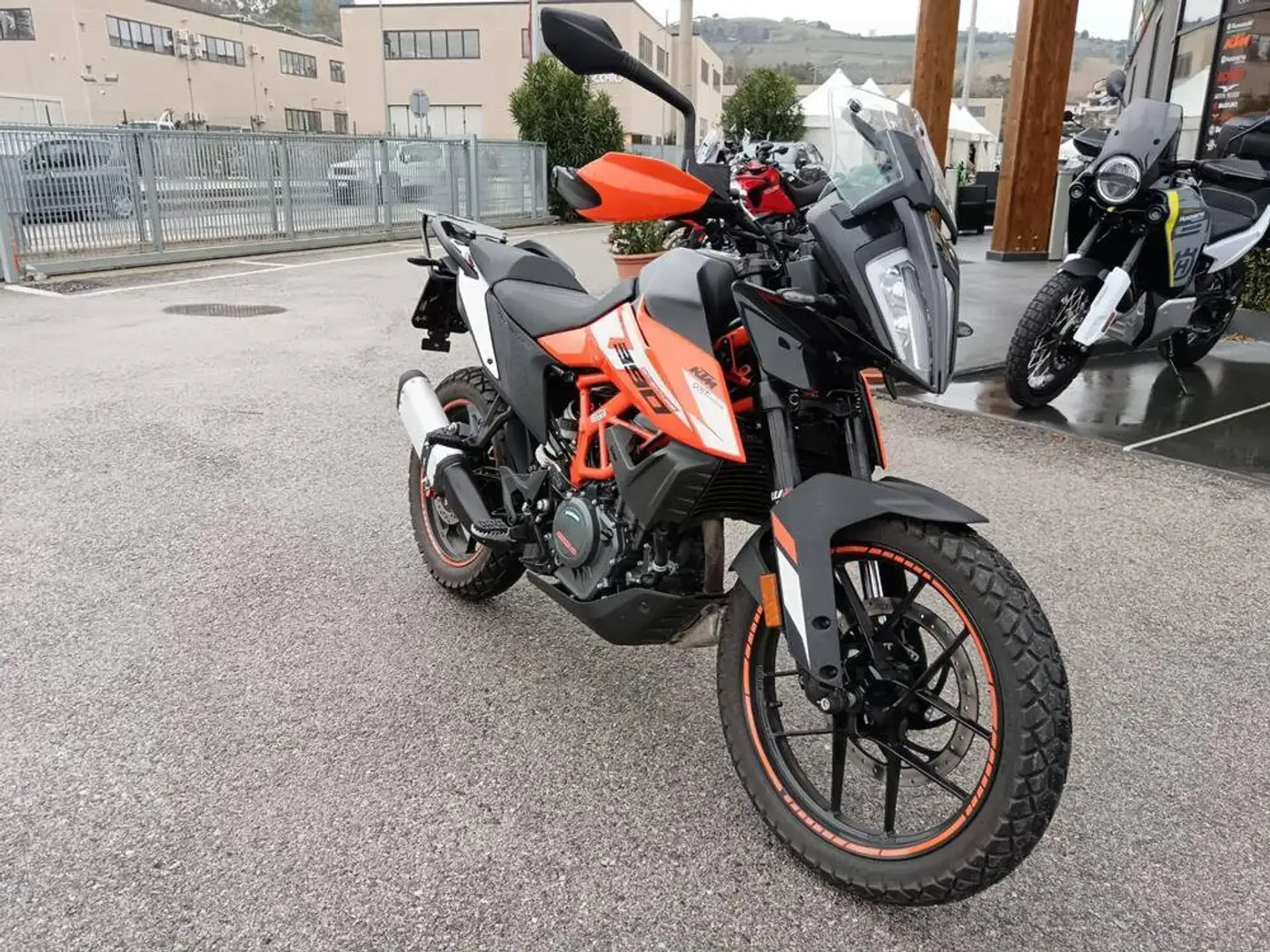 KTM 390 Adventure - 2