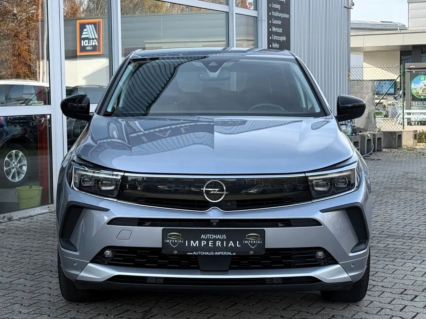 Opel Grandland X Grandland LEDER+NightVision+ACC+360+LED+SiBe+Nav Grau - 2