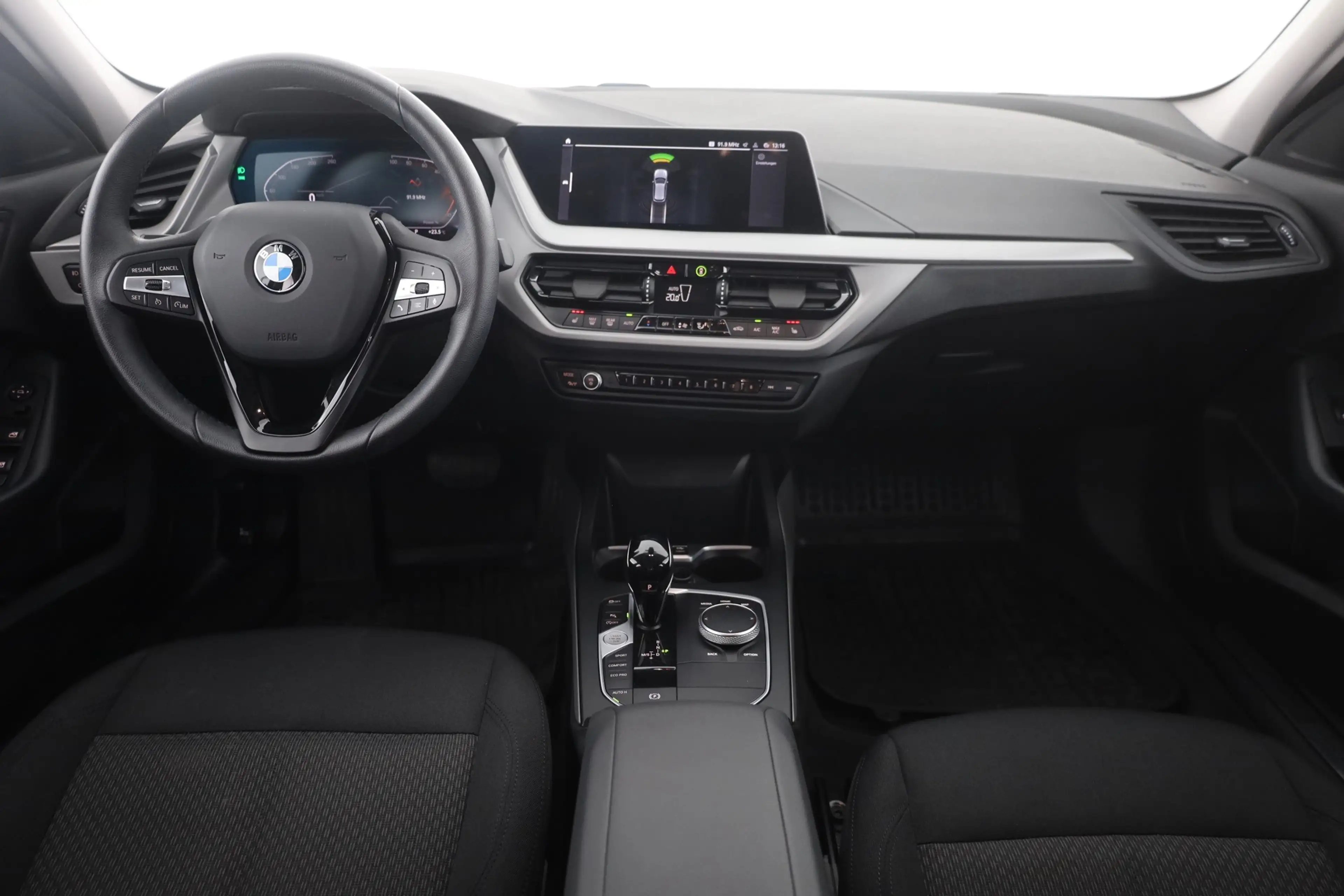 BMW 118 118i Advantage Aut. LED Navi Sitzheizung — photo 9