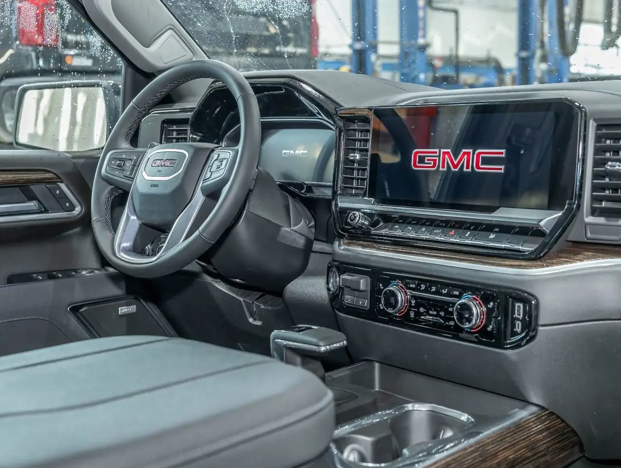 GMC Sierra 1500 снимка GMC Sierra 1500